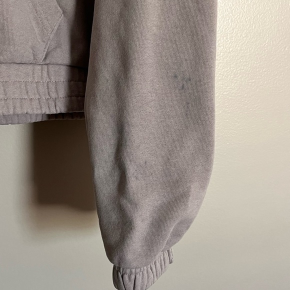 Nike Air Jordan Essential Women’s Cropped Hoodie, Size Large - Picture 5 of 5